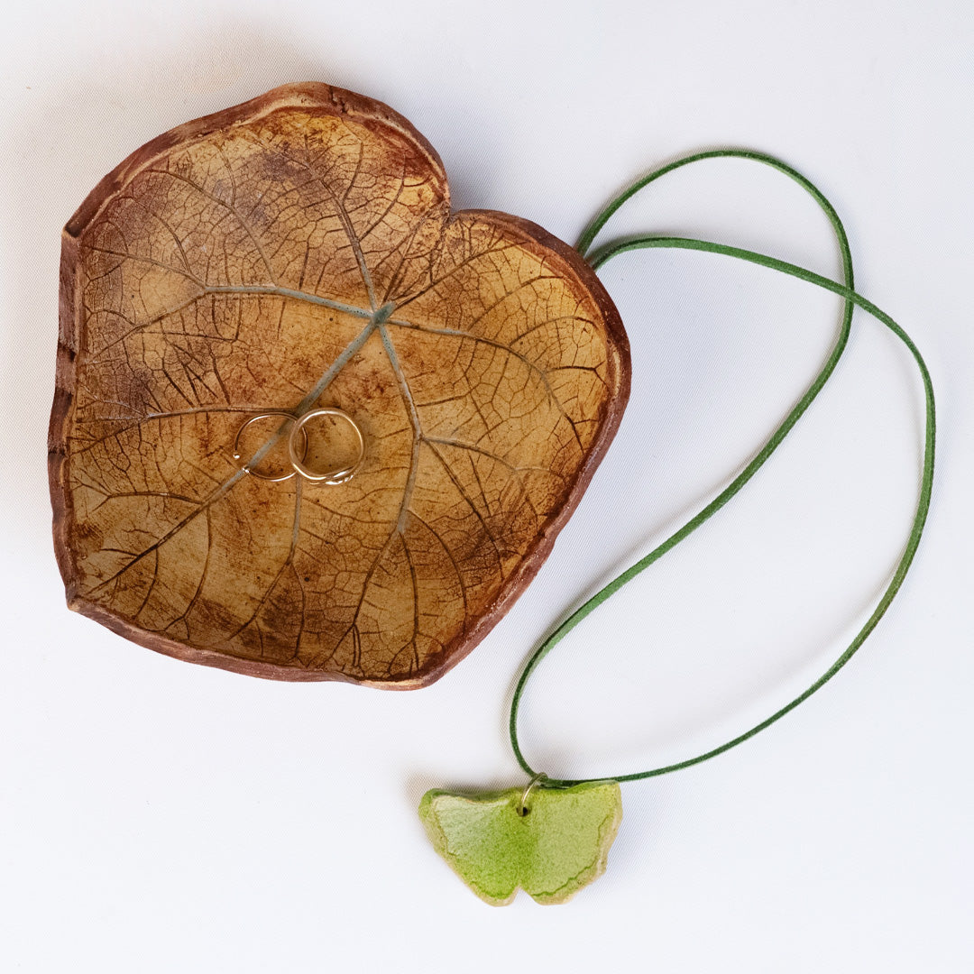 Elephant Ear Leaf Ceramic Bowl